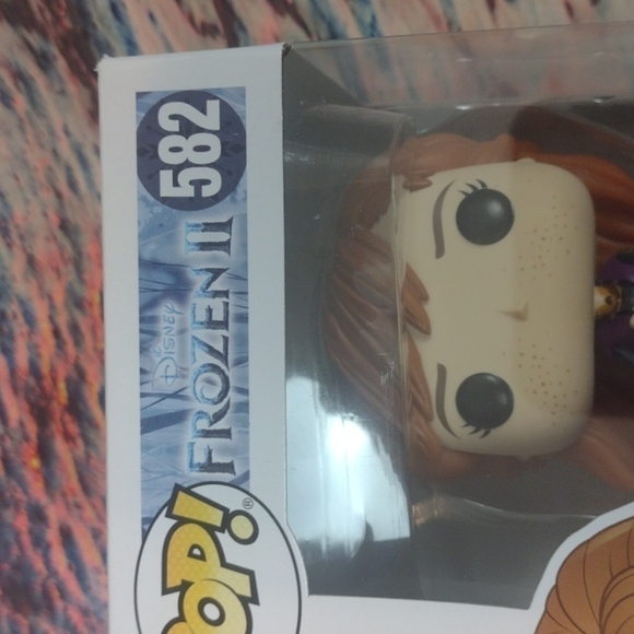Pop Funko frozen II Anna vinyl figurine - Picture 2 of 6